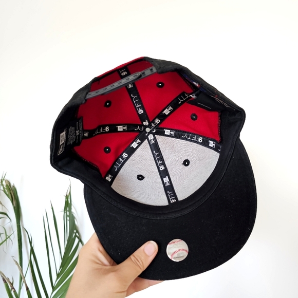 NEW Era 9Fifty Cincinnati Reds Snapback Hat Genuine MLB Merchandise - Picture 4 of 14